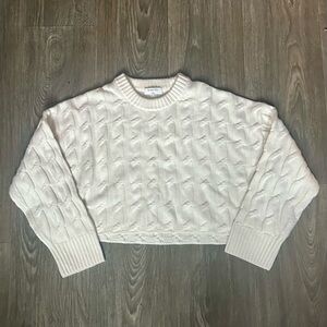 Women's Aritzia White Cropped Cable Knit Sweater